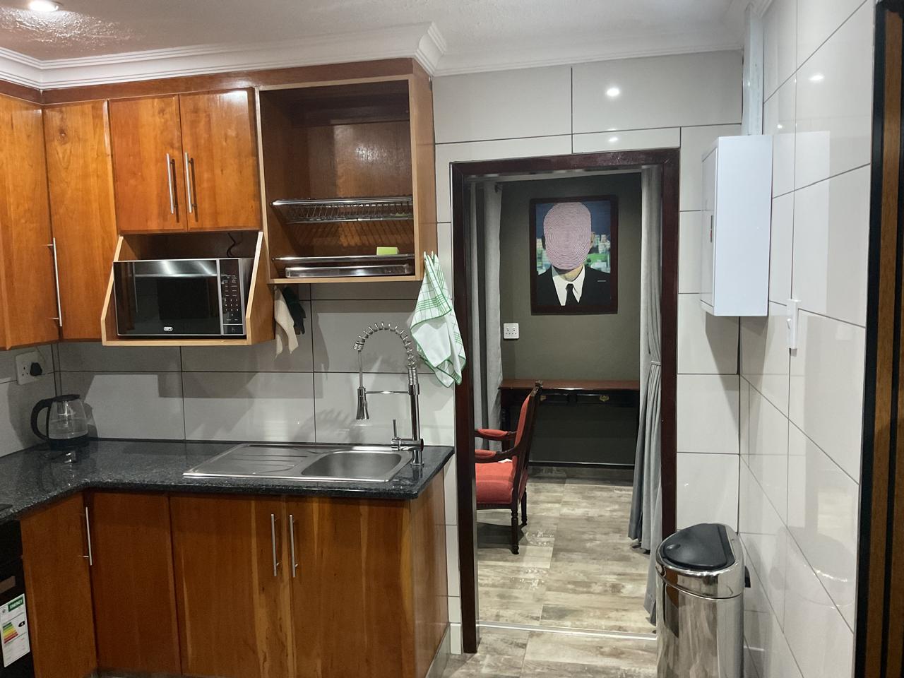 Apartment gallery image 3